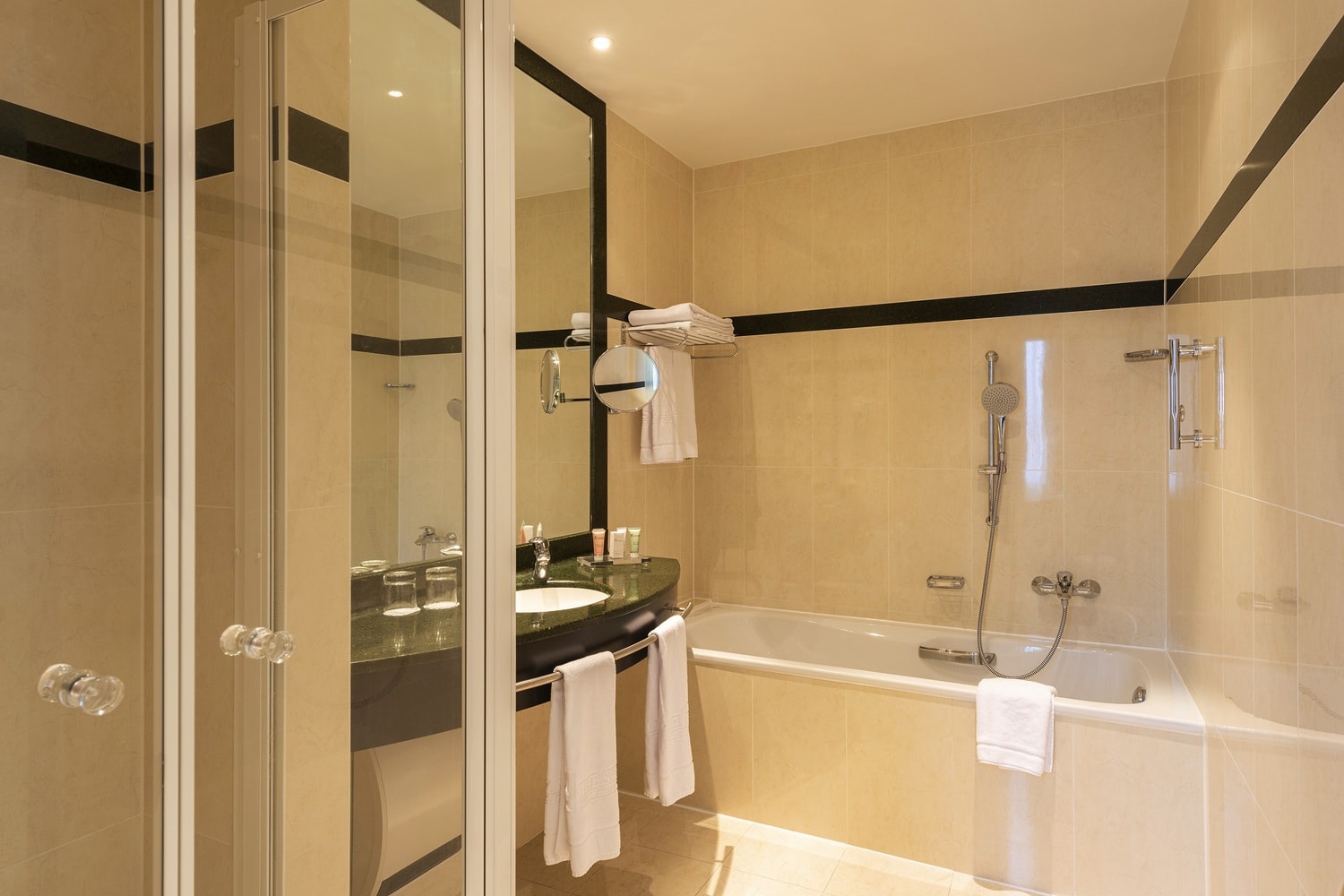 Junior Suite - bathroom